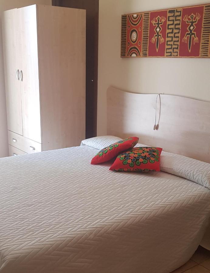 B&B Villa Vittorio 加拉托内 外观 照片