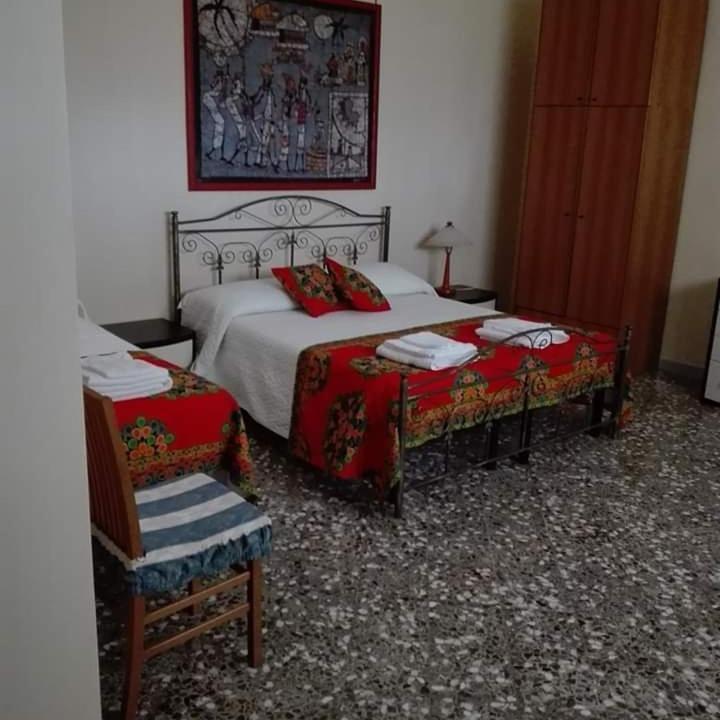 B&B Villa Vittorio 加拉托内 外观 照片