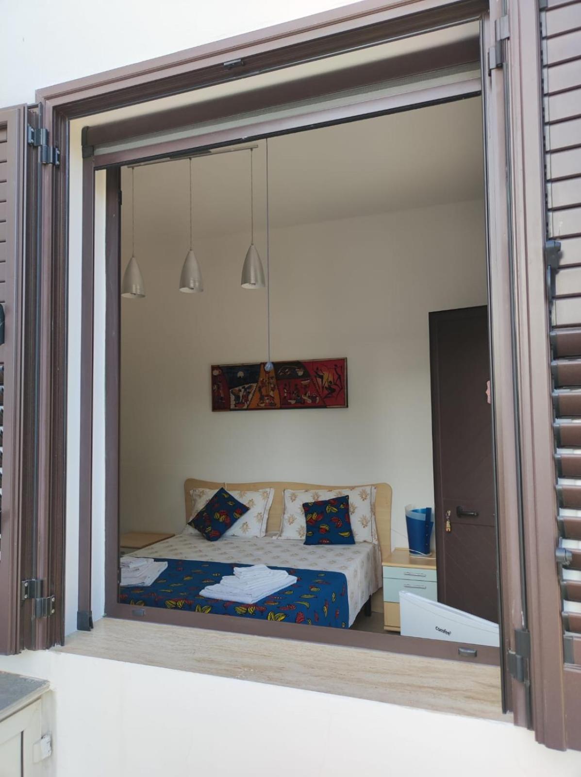 B&B Villa Vittorio 加拉托内 外观 照片
