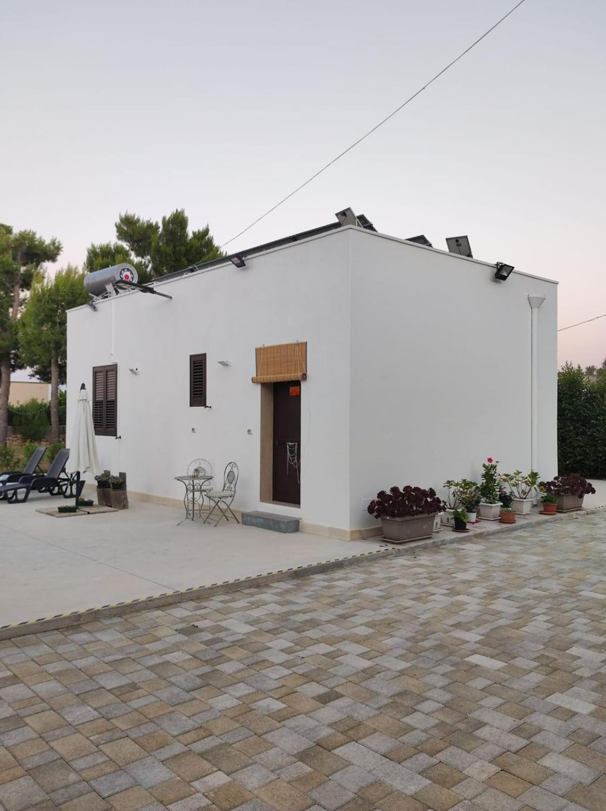B&B Villa Vittorio 加拉托内 外观 照片