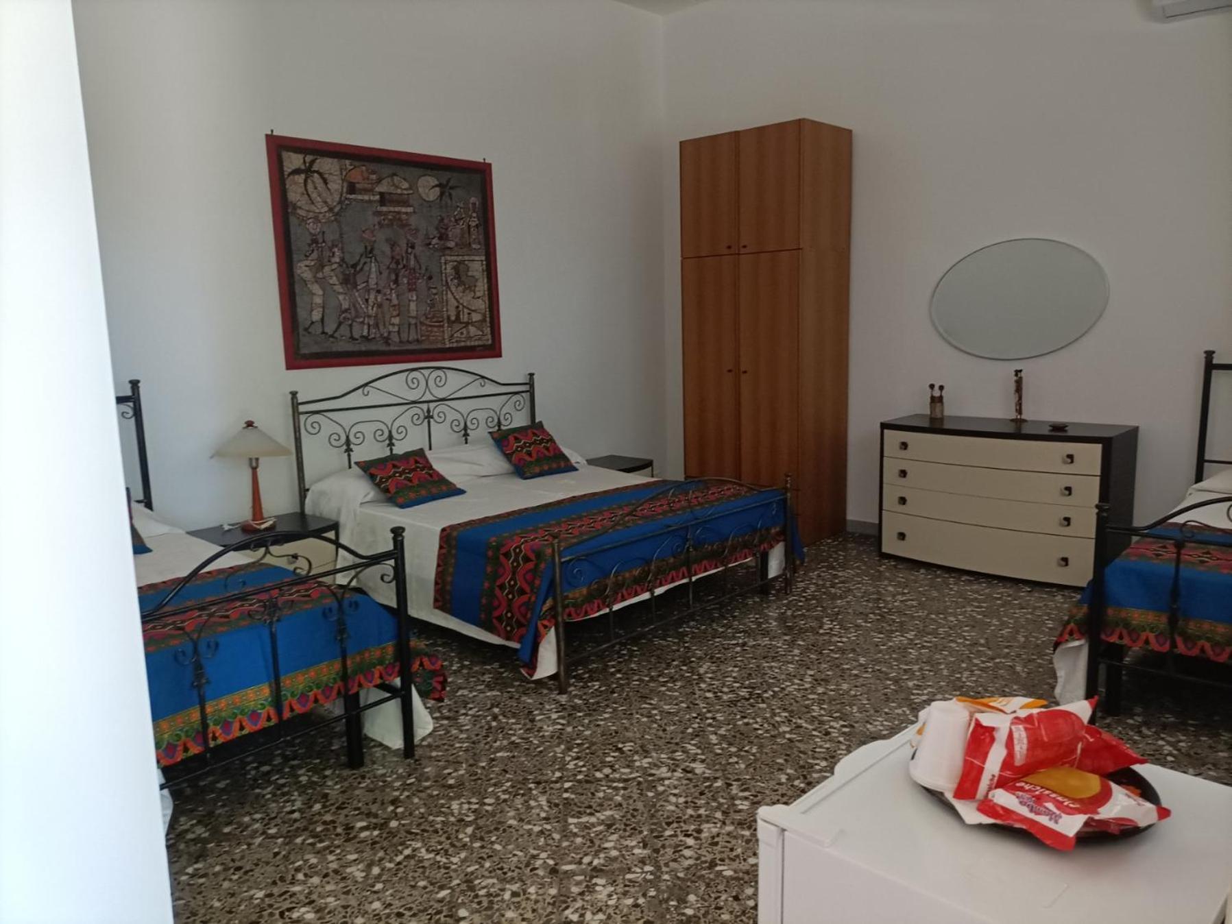 B&B Villa Vittorio 加拉托内 外观 照片