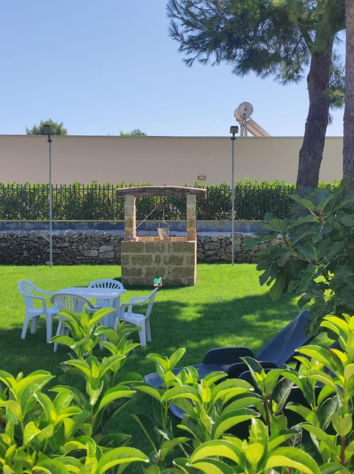 B&B Villa Vittorio 加拉托内 外观 照片